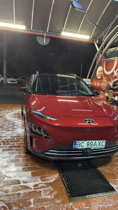 Vand Hyundai Kona  Luxury electric 2022