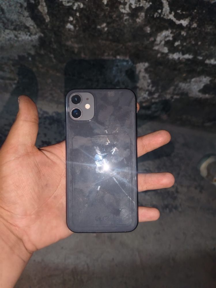 Iphone 11 64gb .