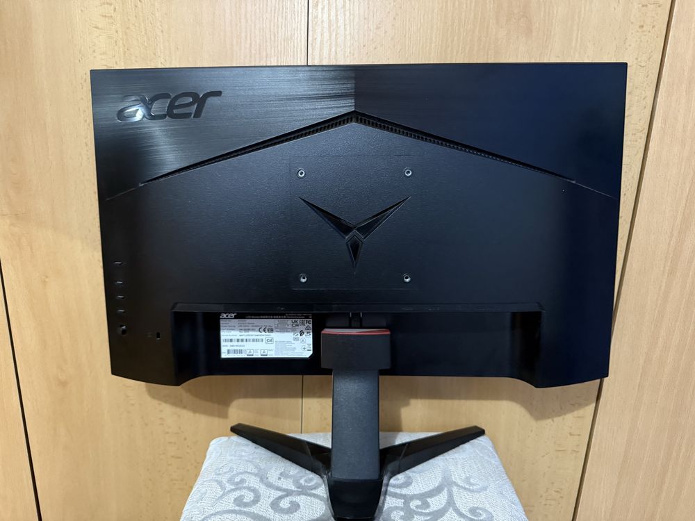 Монитор Acer Nitro KG242YE, 23,8” IPS, FullHD, 100Hz, 1ms, FreeSync