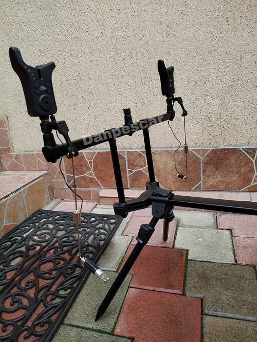 Rod pod FEEDER FL158 Echipat cu 2 Senzori feeder + 2 Swingeri