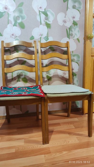 Стулья в продаже