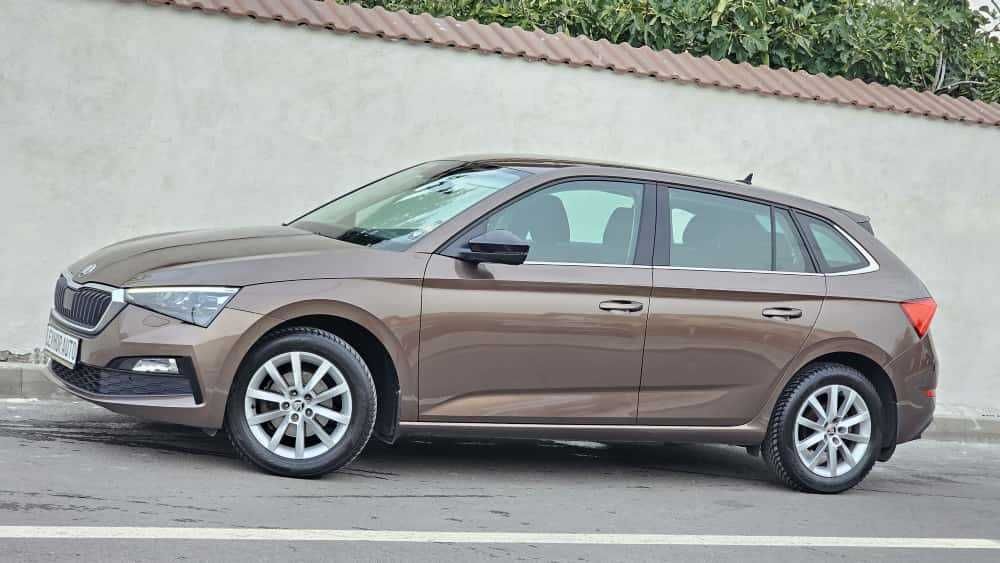 Skoda SCALA STYLE 1.5TSI 150cp 2019 DSG /Distronic Line MATRIX Virtual