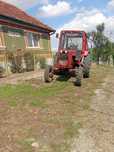 De vînzare un tractor bela rus 180 cai
