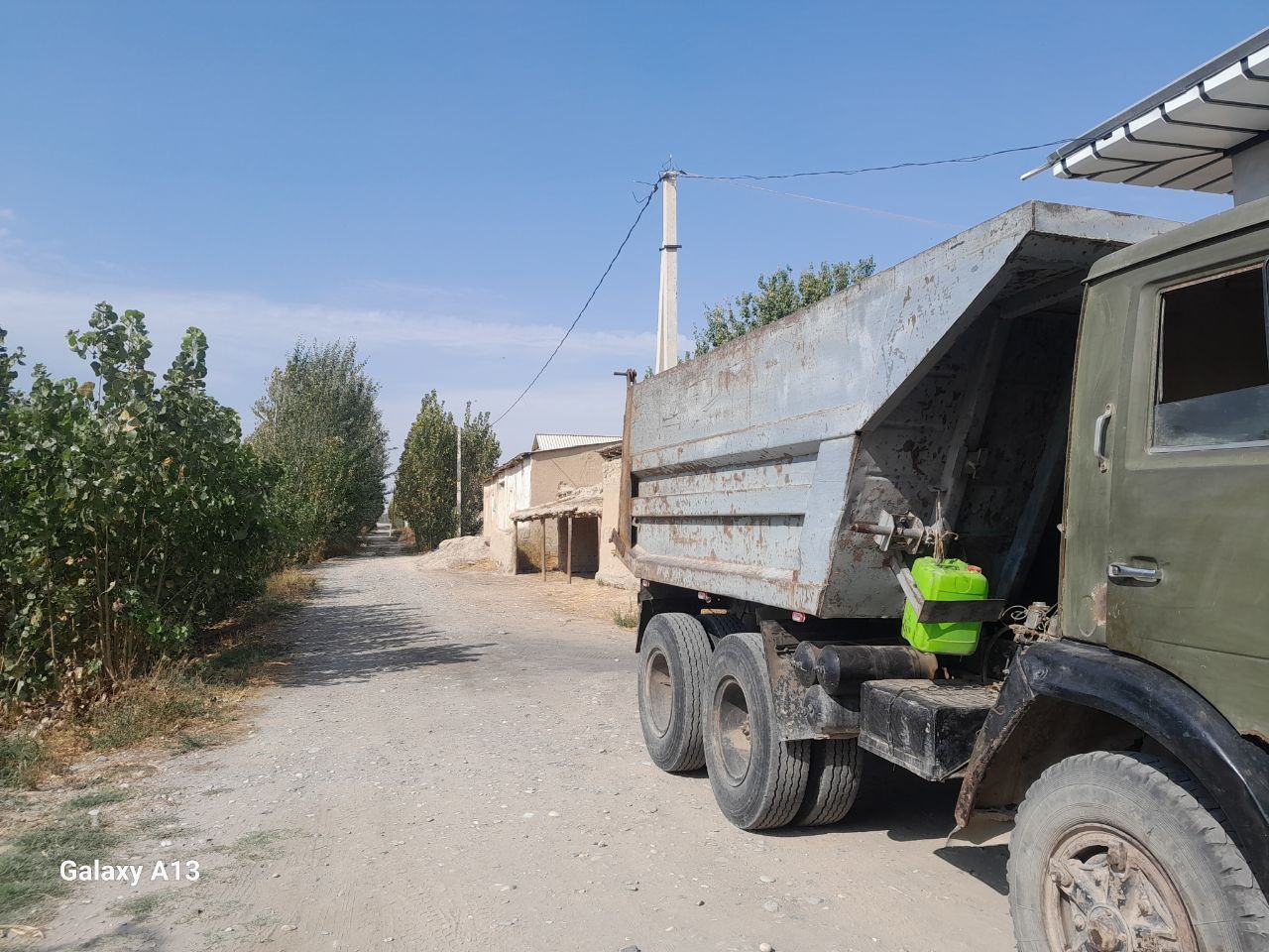 Kamaz sotiladi 10 tonnalik