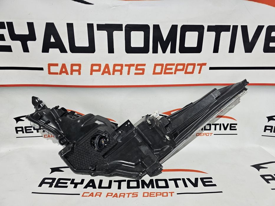 Far dreapta full led Toyota CHR C-HR cod 81110-F4071-00