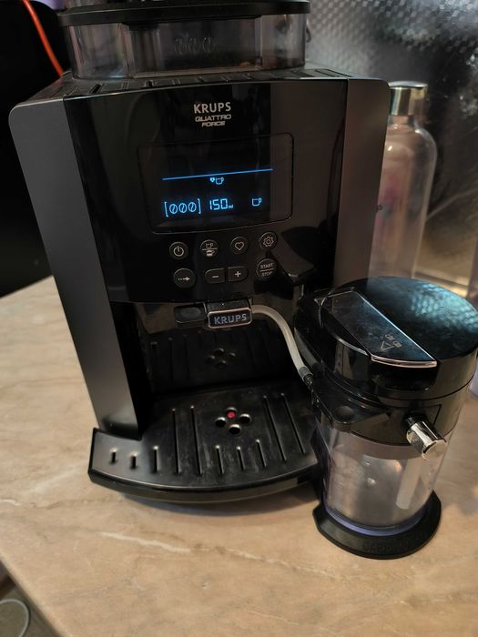 Продавам кафемашина