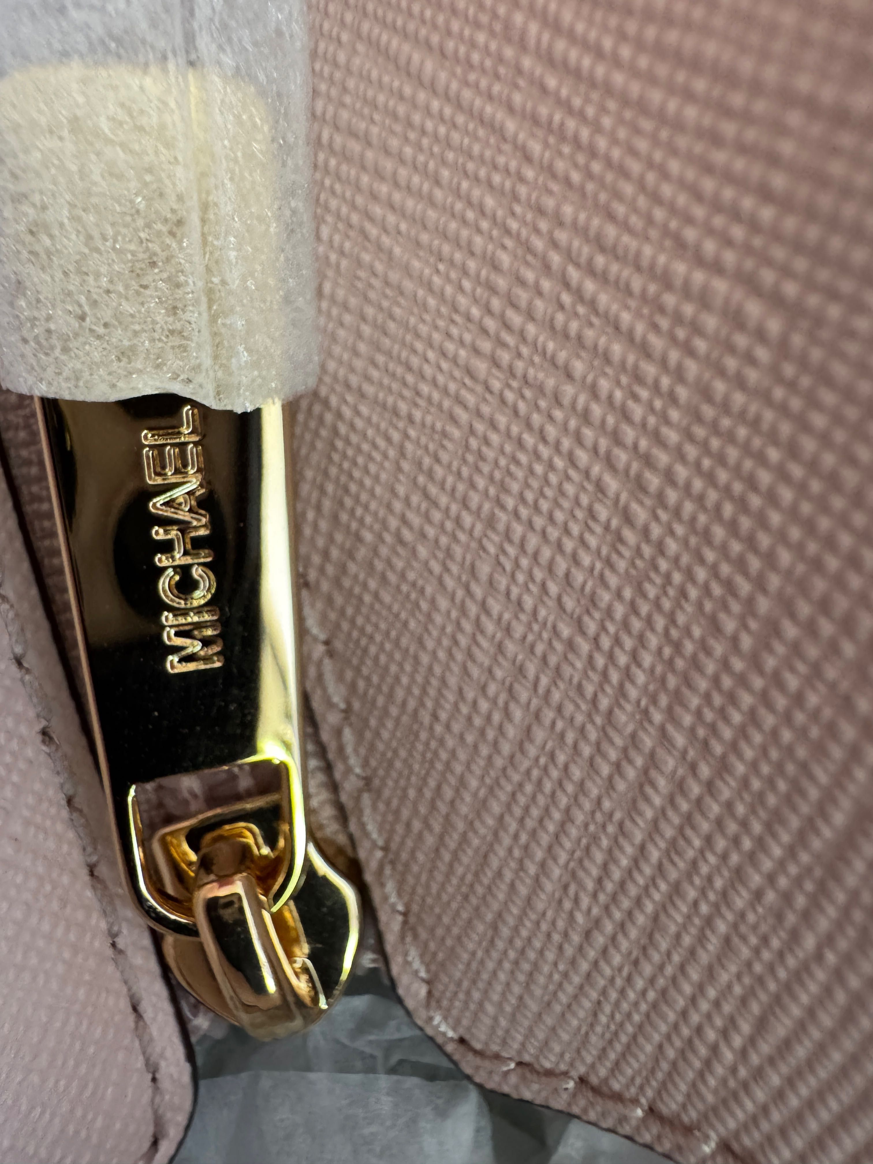 Michael Kors Оригинална нова чанта