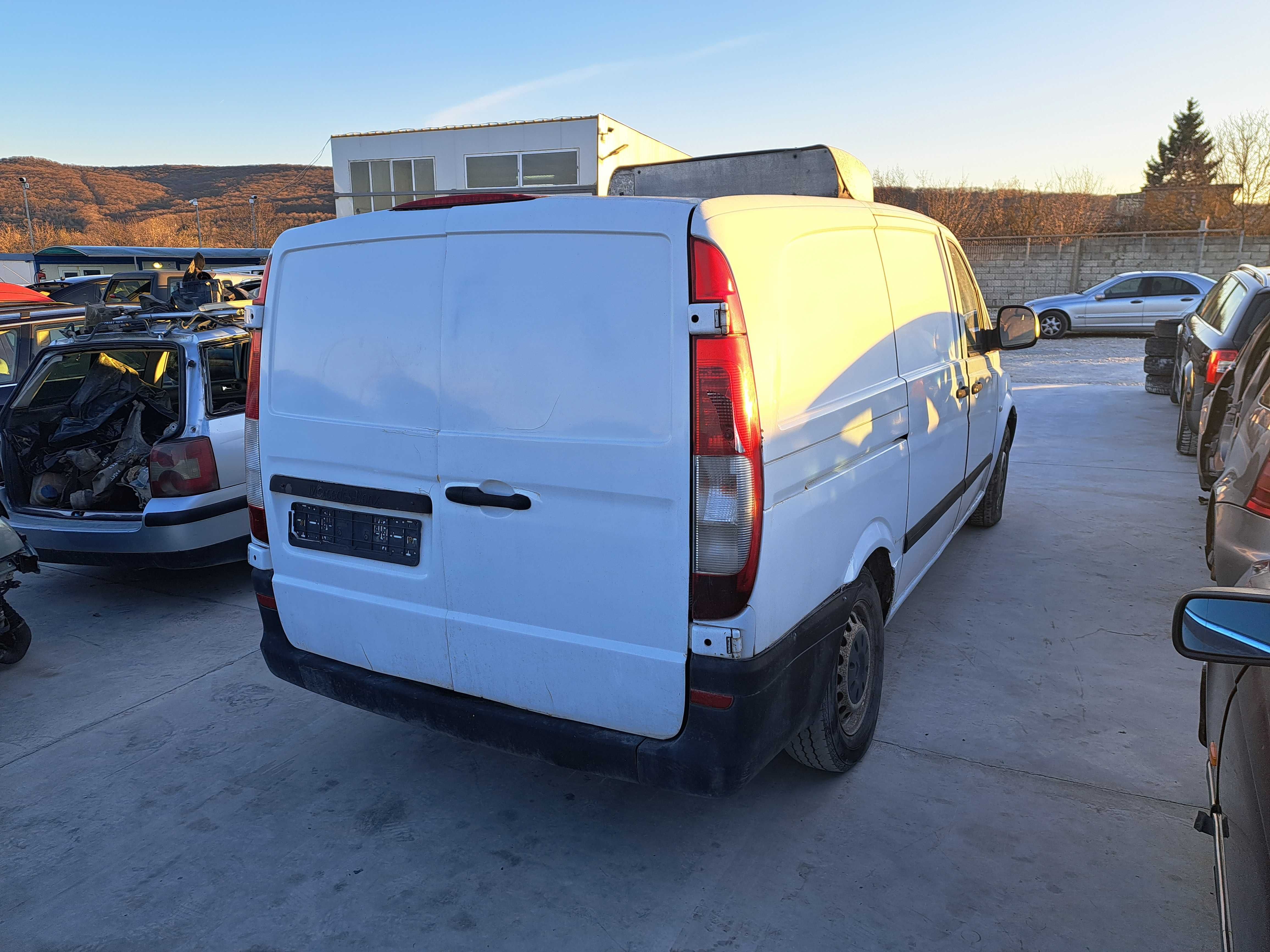 Мерцедес Вито  W 639 2.2 цди 109 к.с. Mercedes Vito 2.2 cdi НА ЧАСТИ