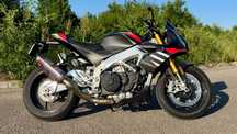 Aprilia Tuono V4 Factory 1100 cmc, stare excelenta, istoric - Bike Hub