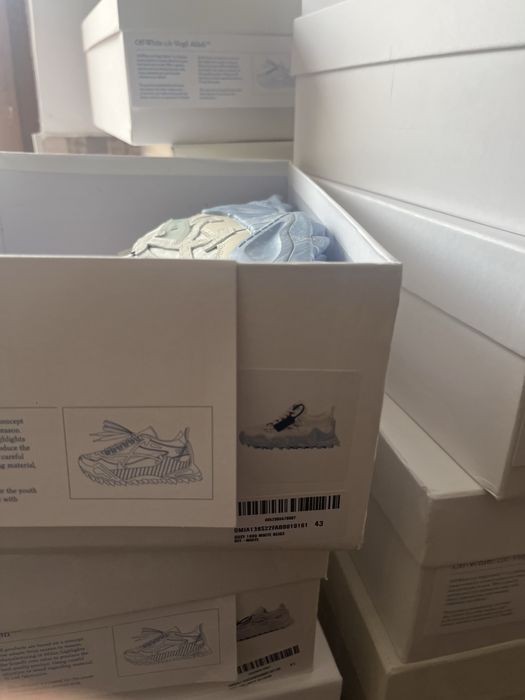 Off white odsy baby blue (marimi 40;41;42)