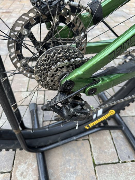 Specialized Demo 2021 marime S3 – 4.000 € negociabil