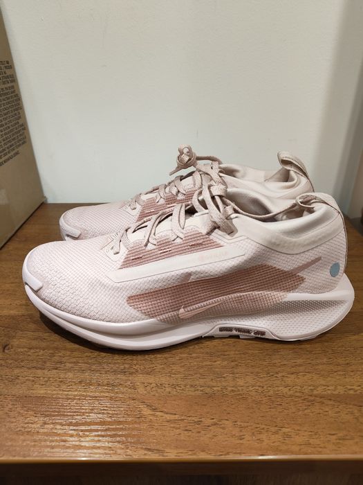 Nike Обувки / Найк