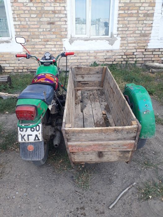 Мотоцикл урал.На ходу