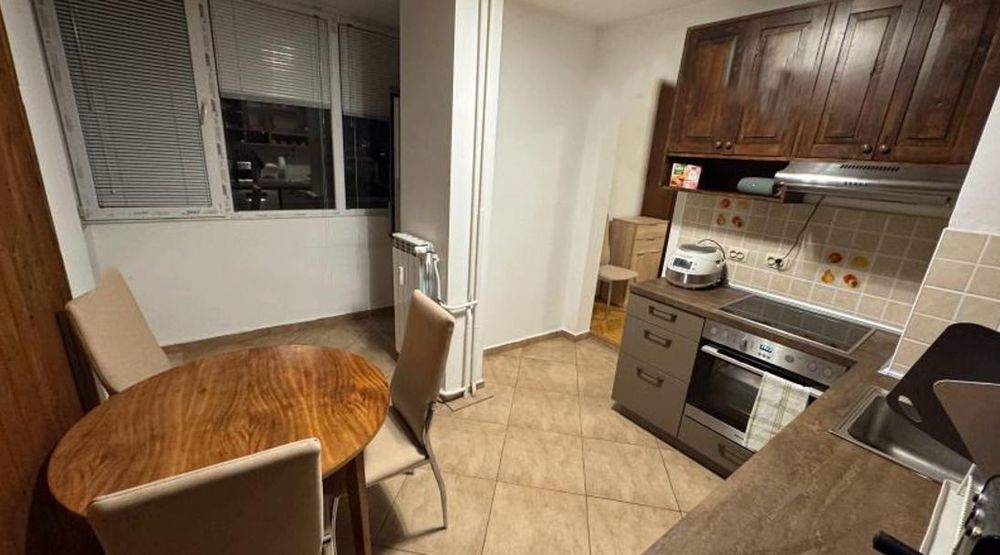 Дава се под наем Тристаен апартамент в София, Зона Б-5 - 92 кв.м за 799 € - Снимка #4