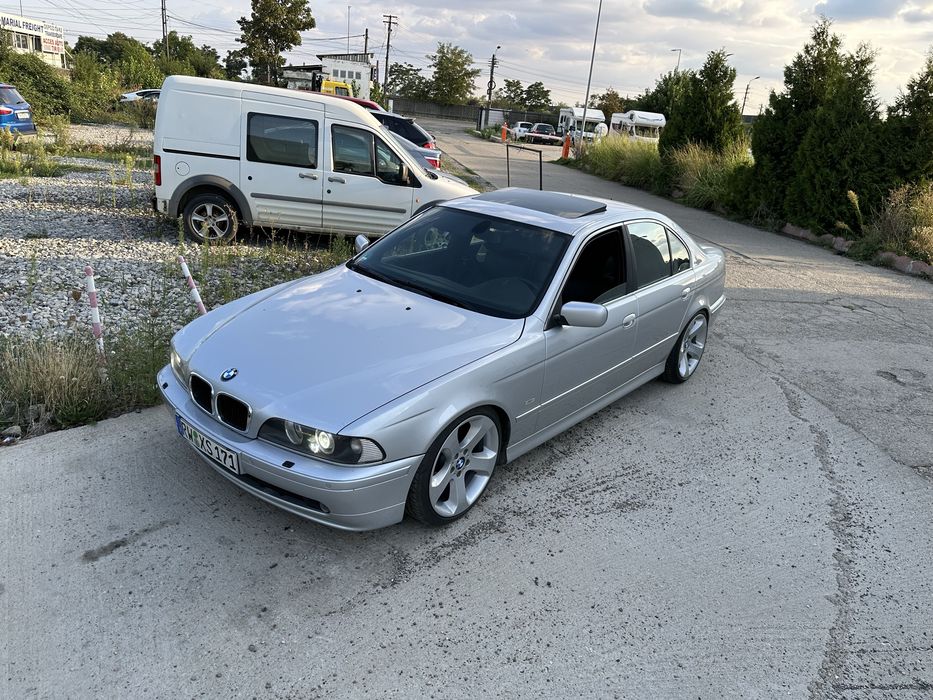Vand bmw seria 5 e39 530i Automat