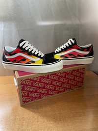 Vans old skool flame