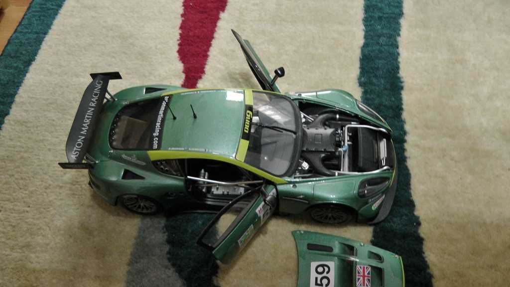 Macheta Aston Martin DBR9 GT1 Le Mans 2005 #59