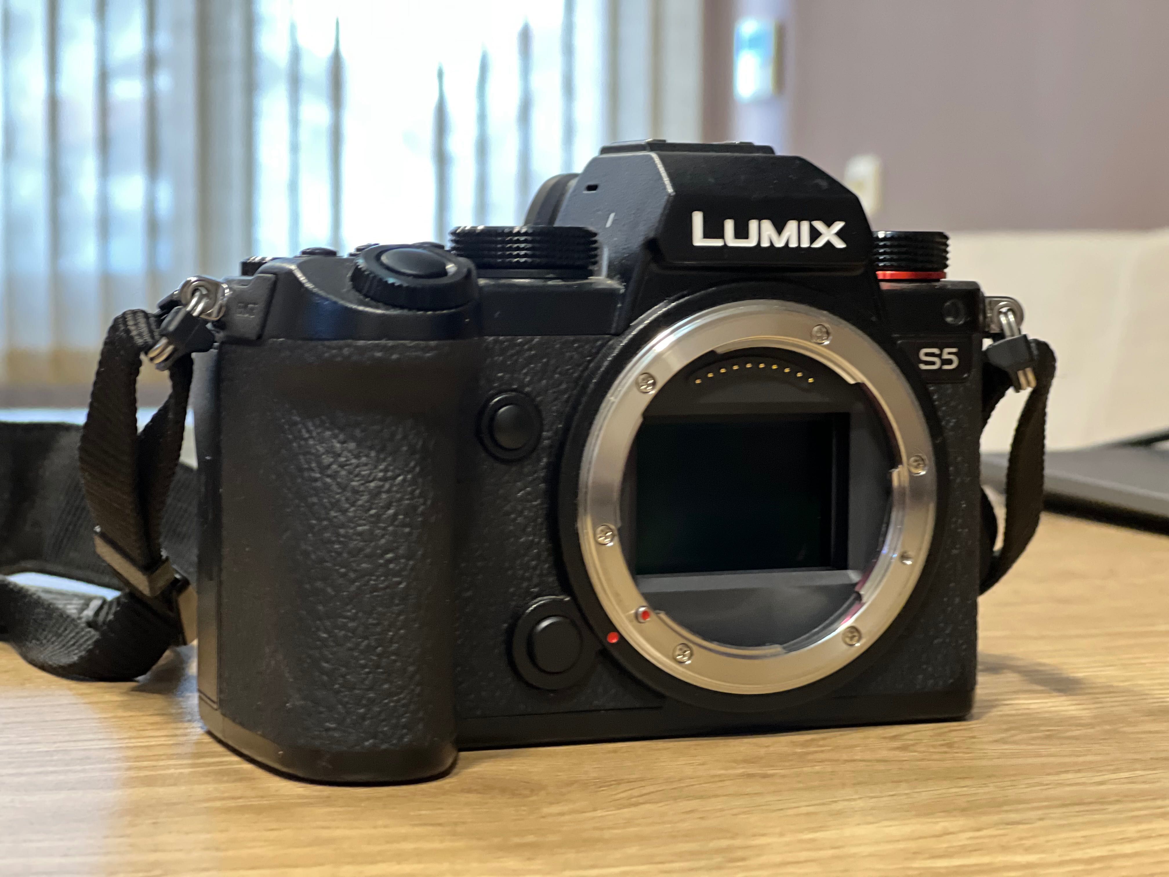 Panasonic S5 отлично състояние
