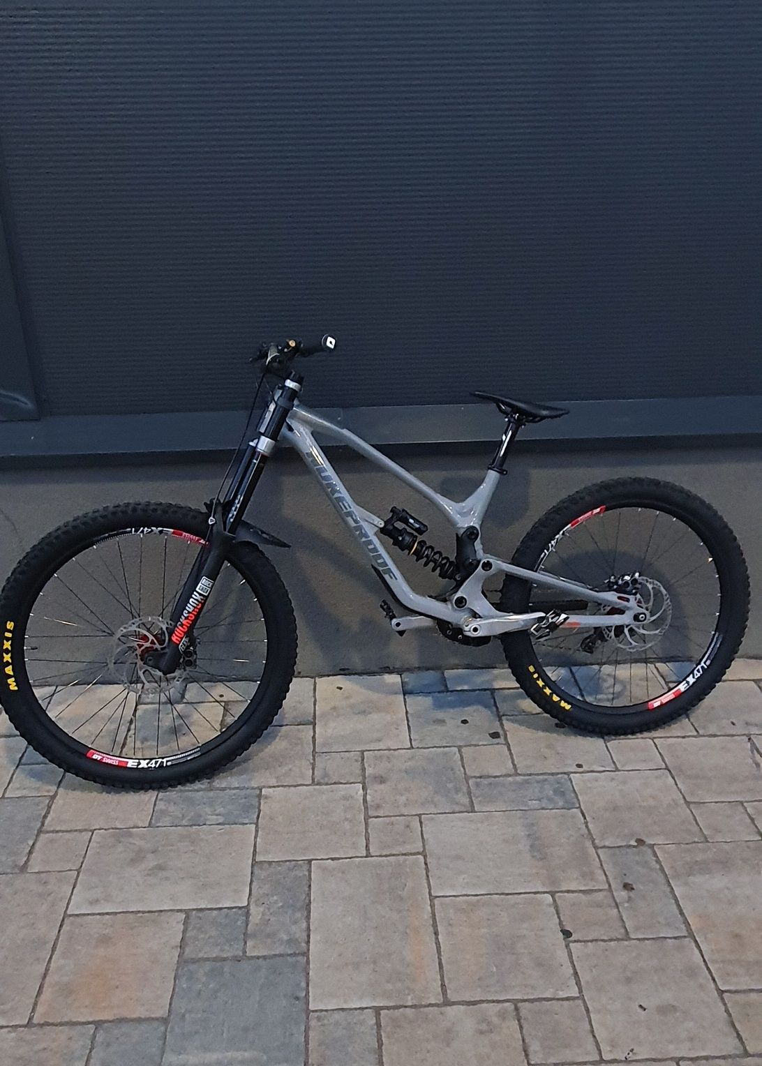 Nukeproof Dissent 275 Mullet
