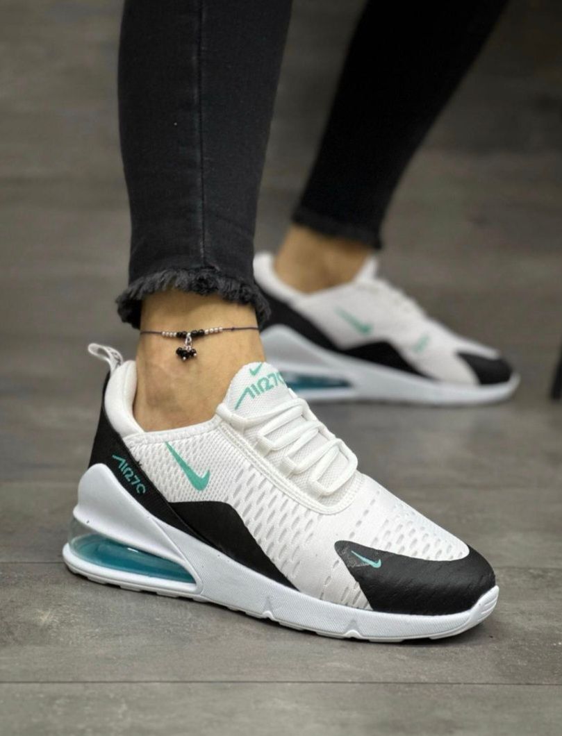Маратонки Nike air max 270