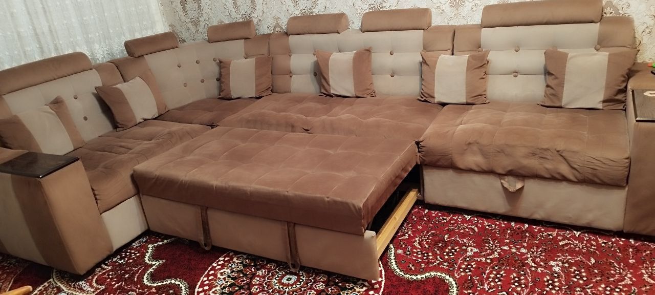 Мягкий уголок раздвижной имеется база