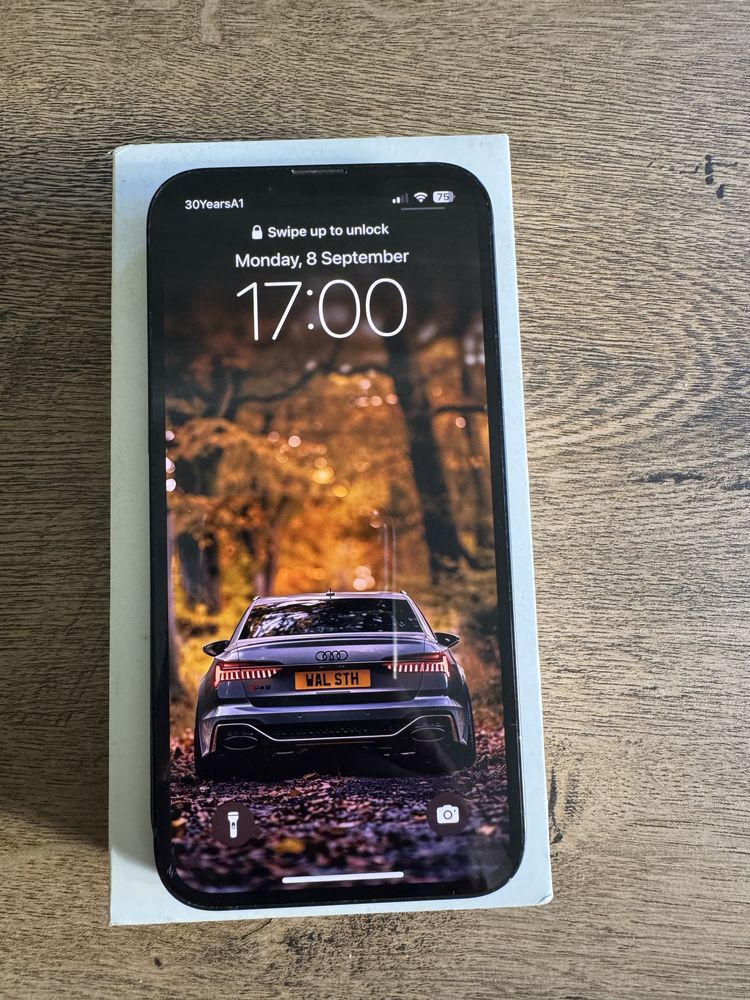 Iphone 13/ 256GB / 68% battery health
