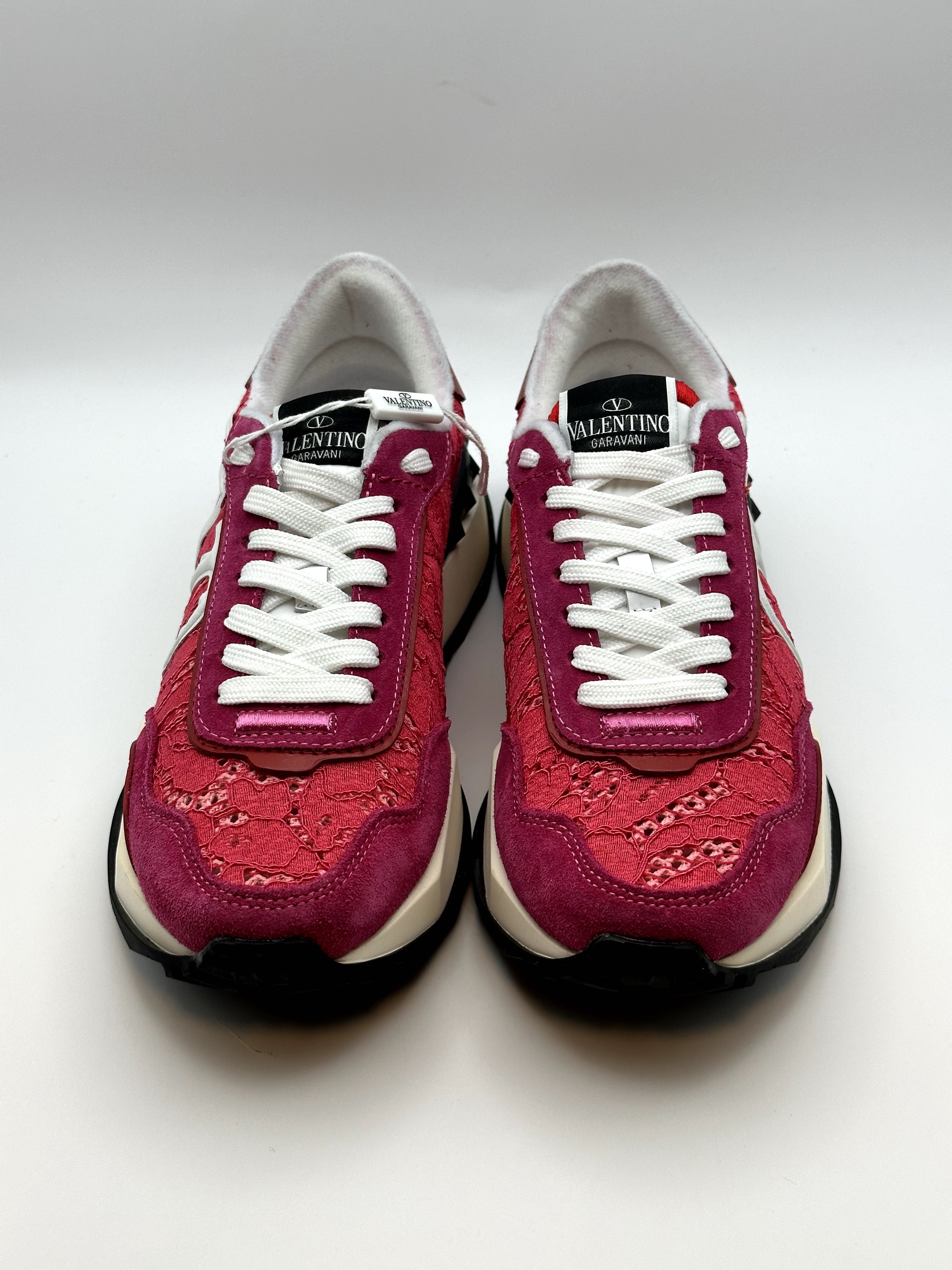 Valentino Low-Top Rocketed Pink