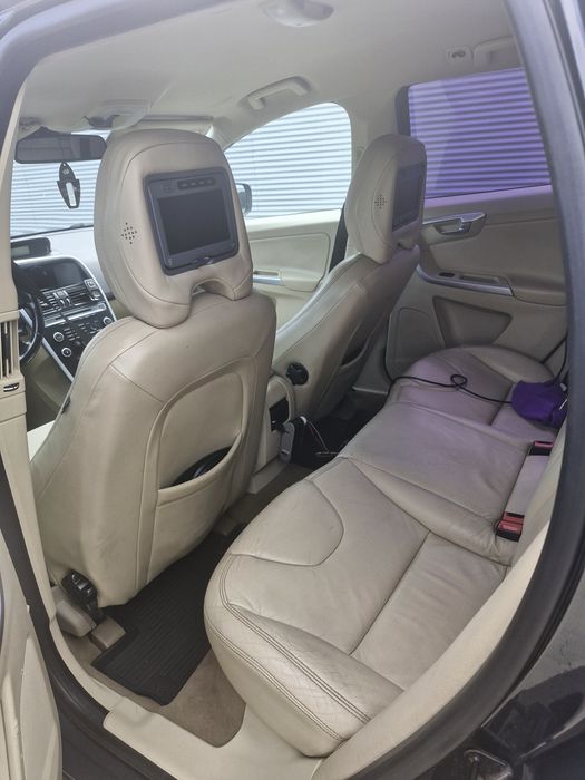 Volvo xc60,  4x4