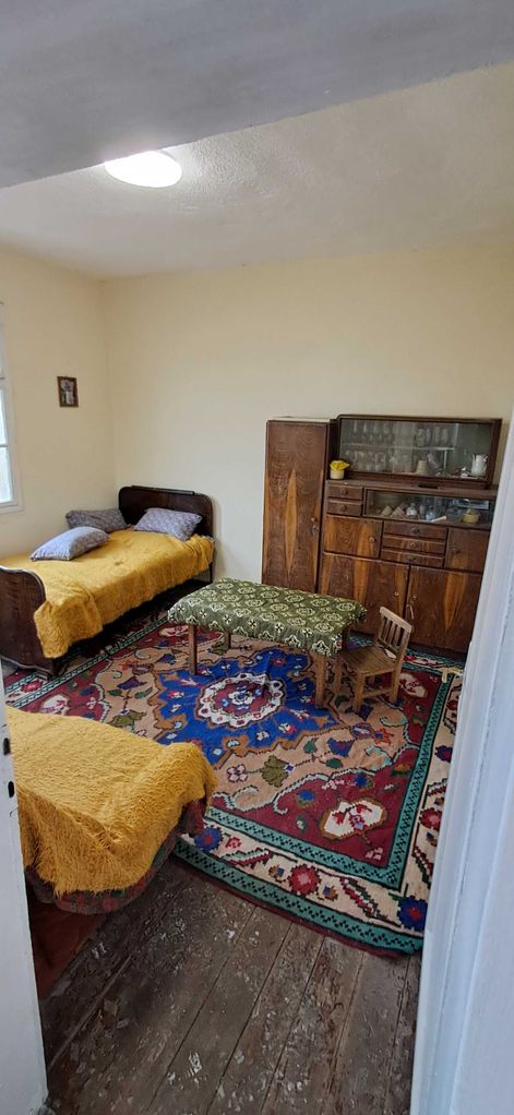 Продава се Къща в Стрелча - 706 кв.м за 71 €/кв.м - Снимка #4