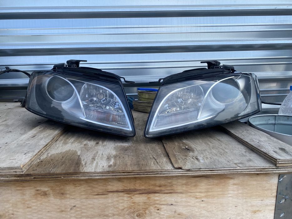 Audi A5 фарове фар обикновенни 8t0941004 Ауди а5 комплект