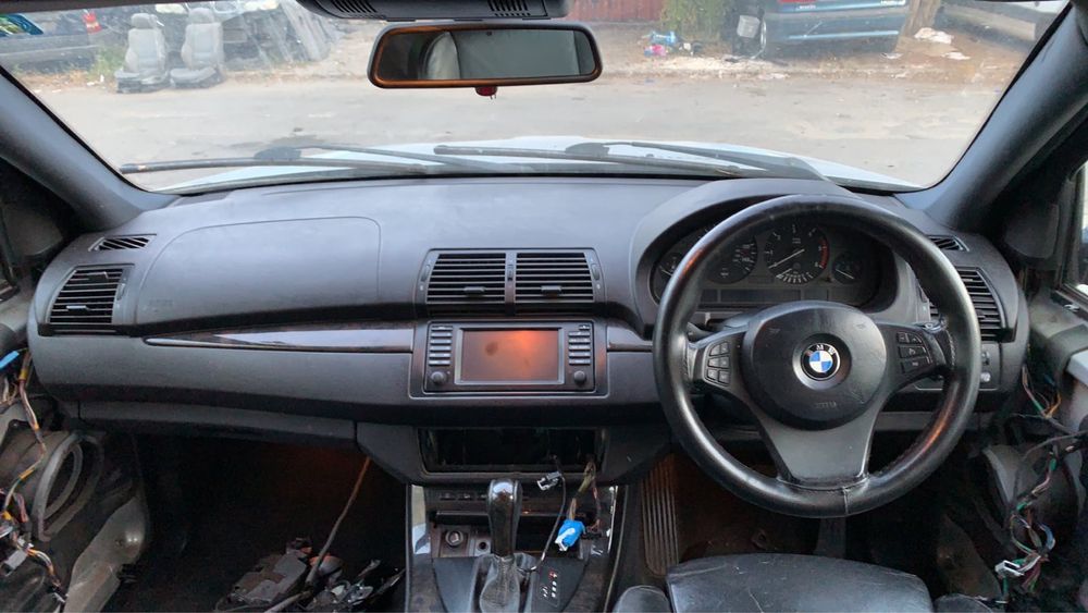 Продаваме на части бмв х5 3.0д 218кс. Bmw x5 3.0d 218hp.