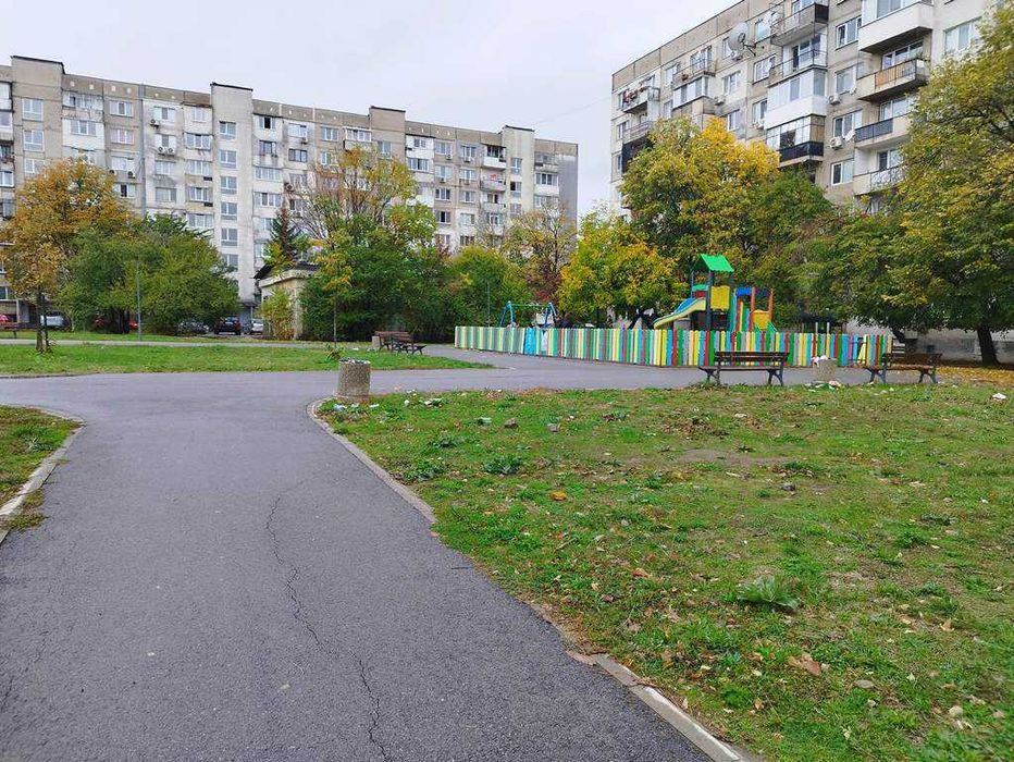 продавам 3-стаен в жк Надежда-3