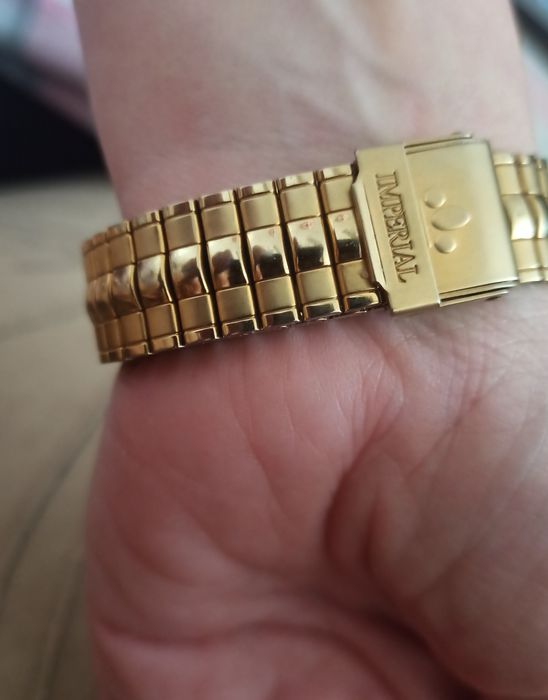 Часовник Imperial Geneve