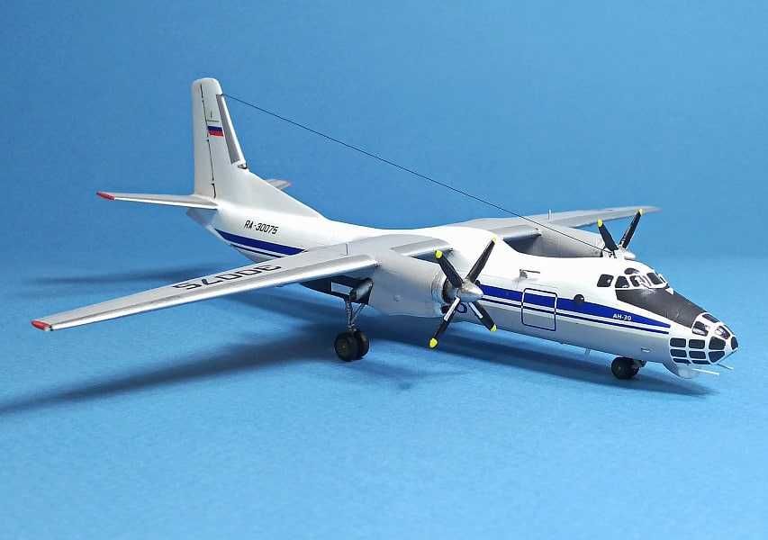 Сборная модель самолета Ан-30 (Амодел, 1:72)