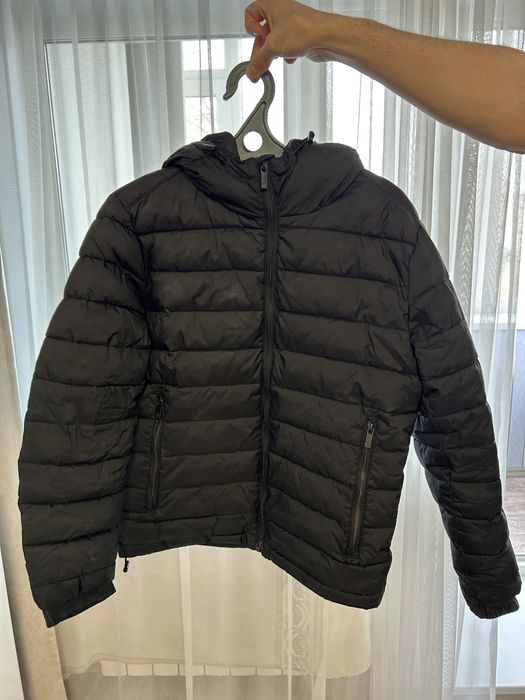 Продам куртку мужскую