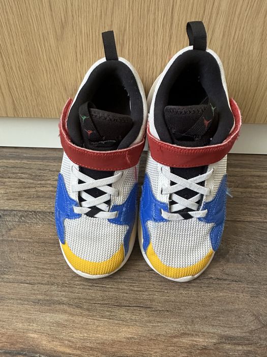 Детски маратонки Nike Jordan