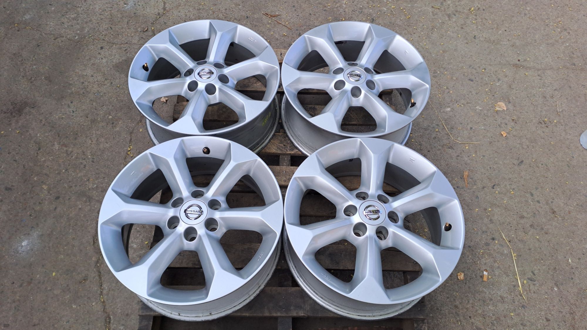 17" 6X114.3mm Nissan Navara, 6Х114.3мм Нисан Навара