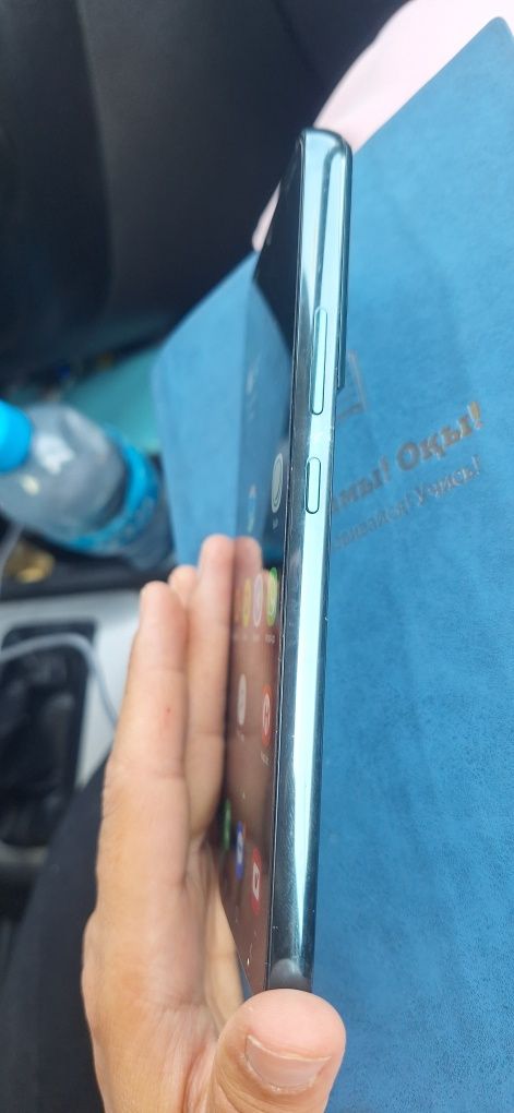 Samsung._S._22._+