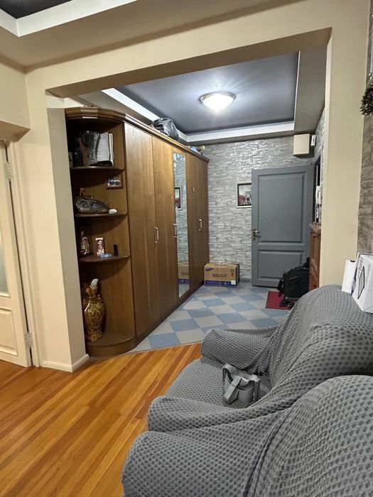 Продается вторичка  Шохмедцентр  Ул. Нукусская  Банковский дом