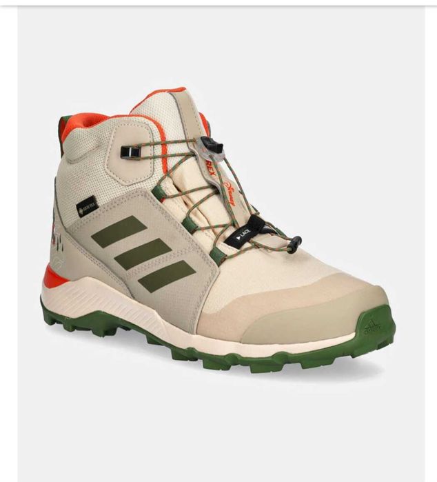 Оригинални детски обувки adidas TERREX TERREX MID GTX DISNEY