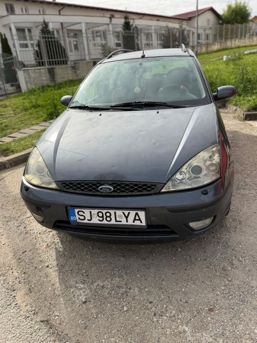 Vând ford focuss