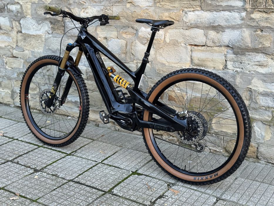Електрически велосипед E-bike YT INDUSTRIES DECOY CORE 720 ( L размер)