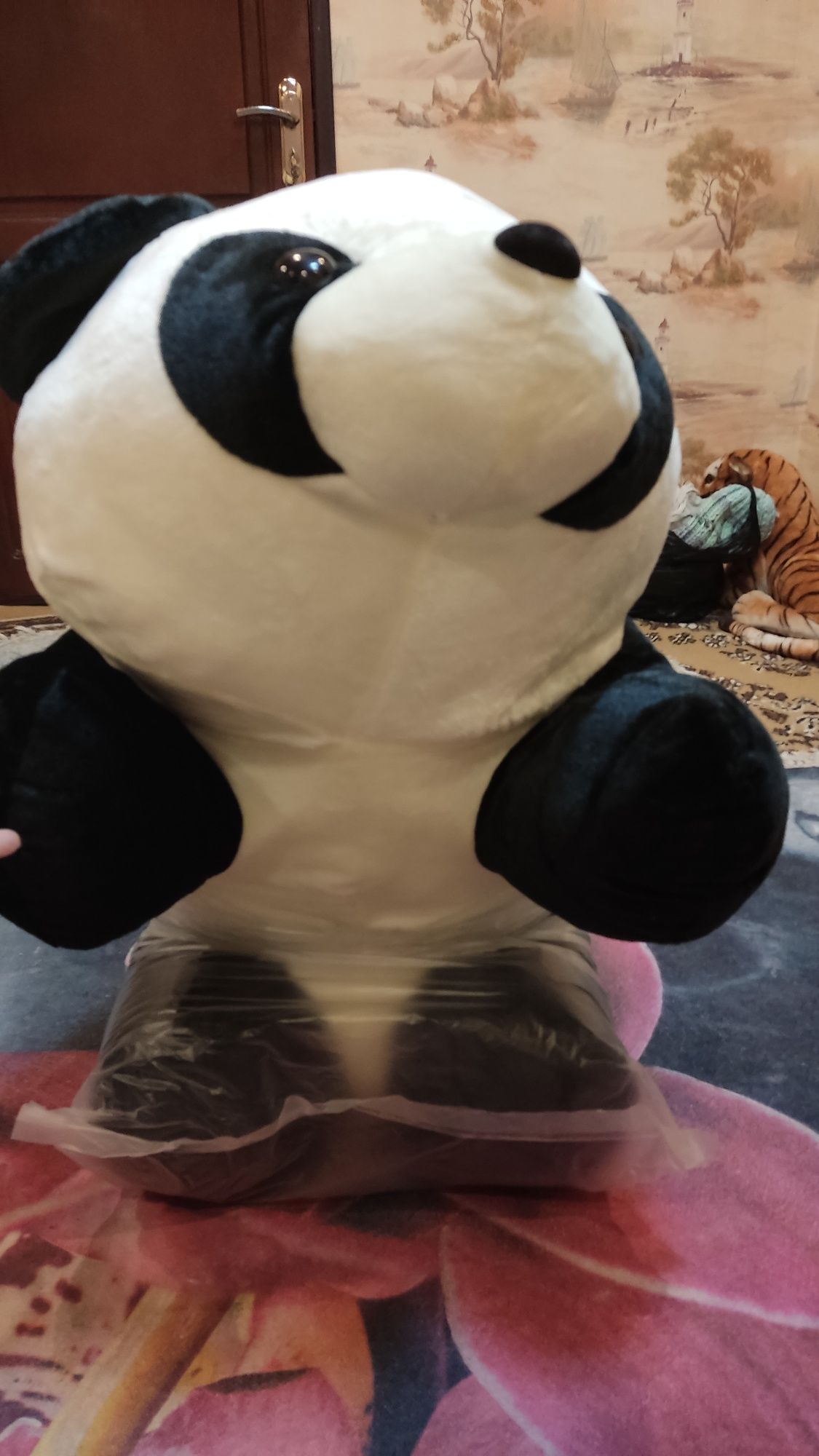 Продается мягкая игрушка Панда