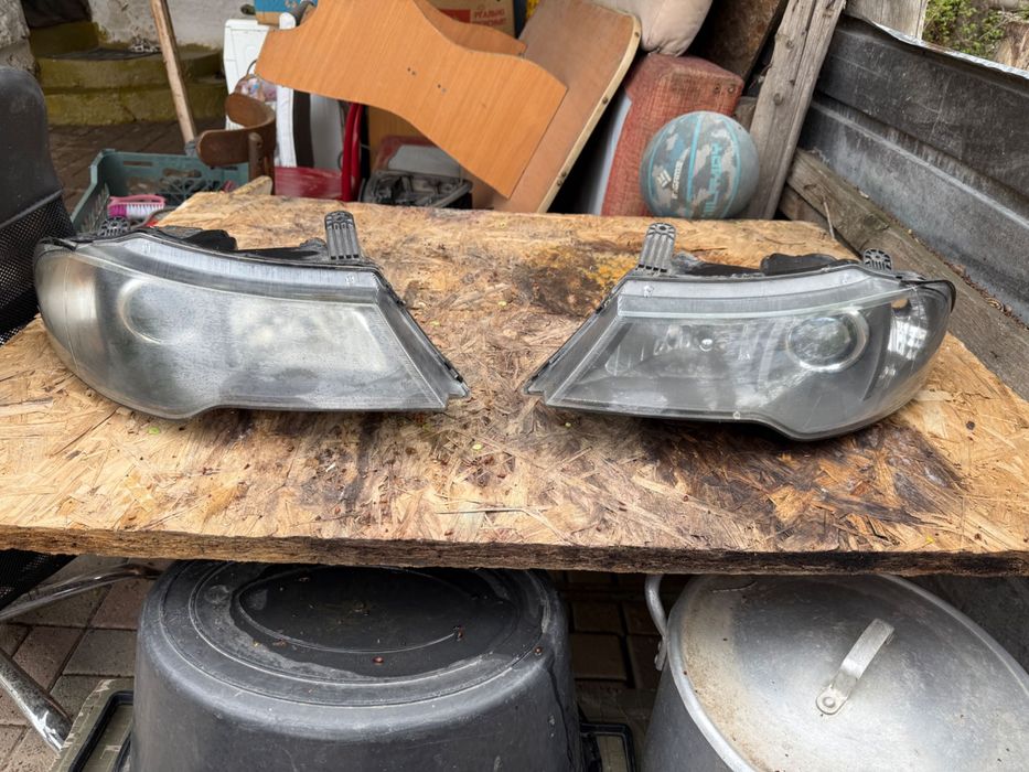 Передние фары на нексию 2008-16 правая, левая. В хорошем состояний.