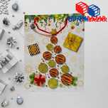 Yangi yil sovg'alari uchun 31x40x12 sm o'lchamdagi qog'oz paket
