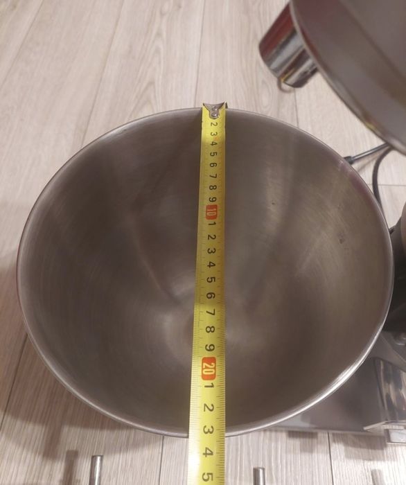 Vand Robot de Bucatarie Studio