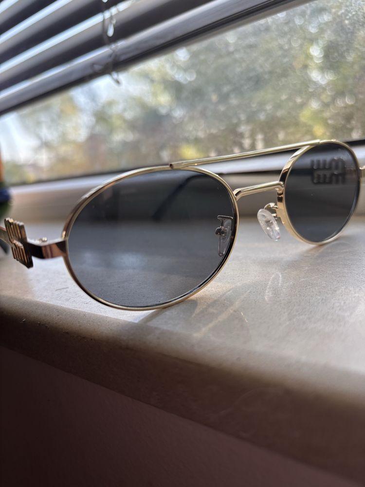 Слънчеви очила Miu Miu