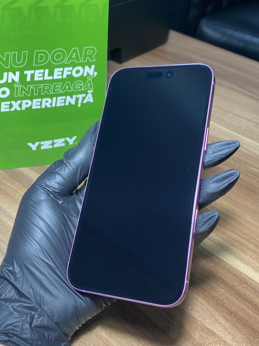 iPhone 16 Plus / 256 GB /