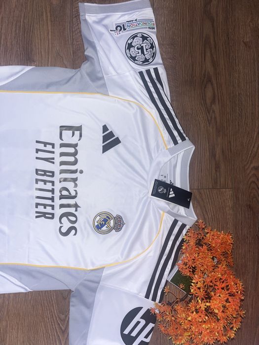 Real Madrid тениска сезон 25/26