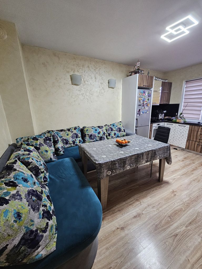 Продава се Тристаен апартамент в Стара Загора, Опълченски - 60 кв.м за 1334 €/кв.м - Снимка #9